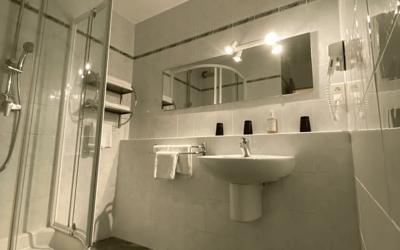 Triple Classique room