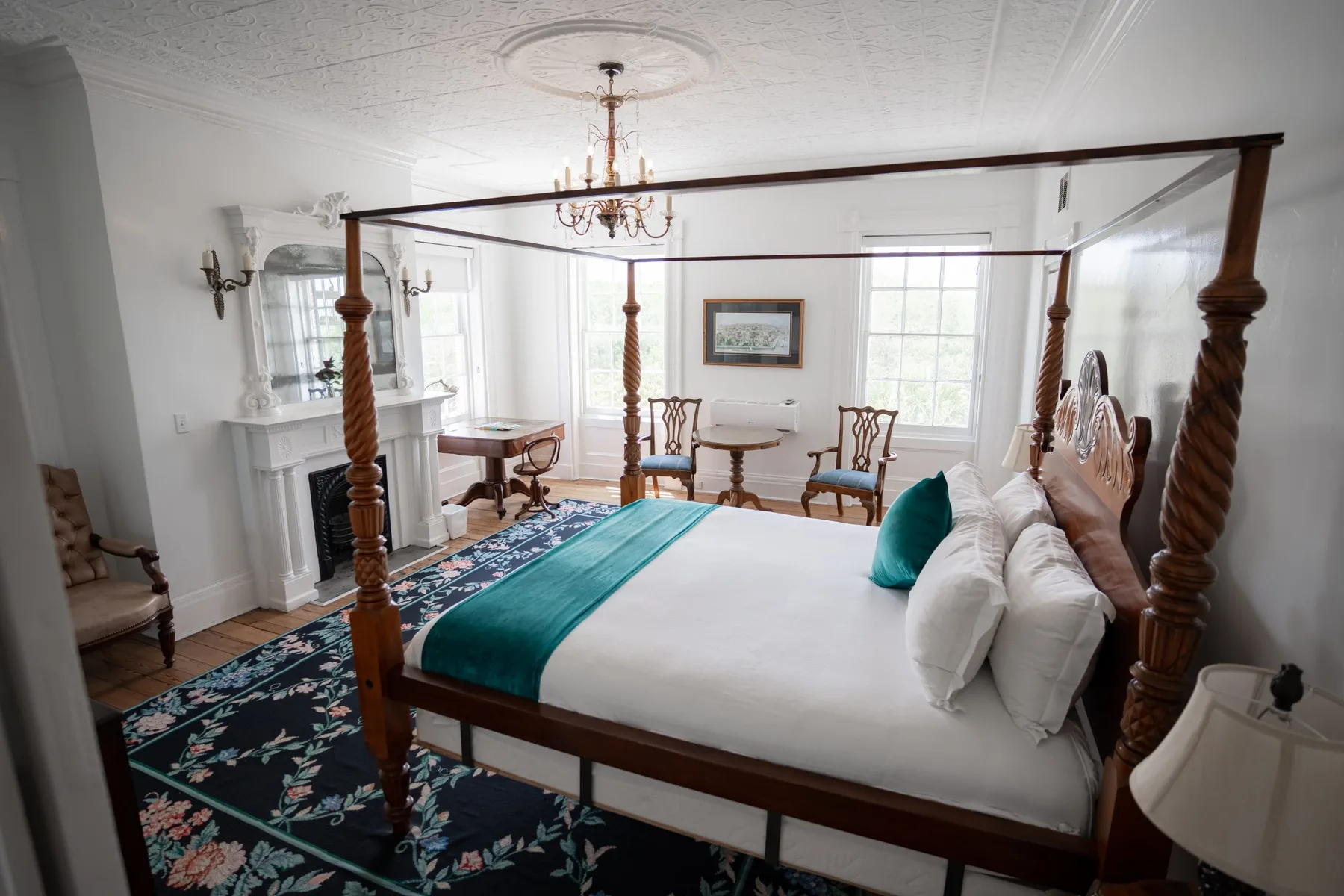 Mansion suite