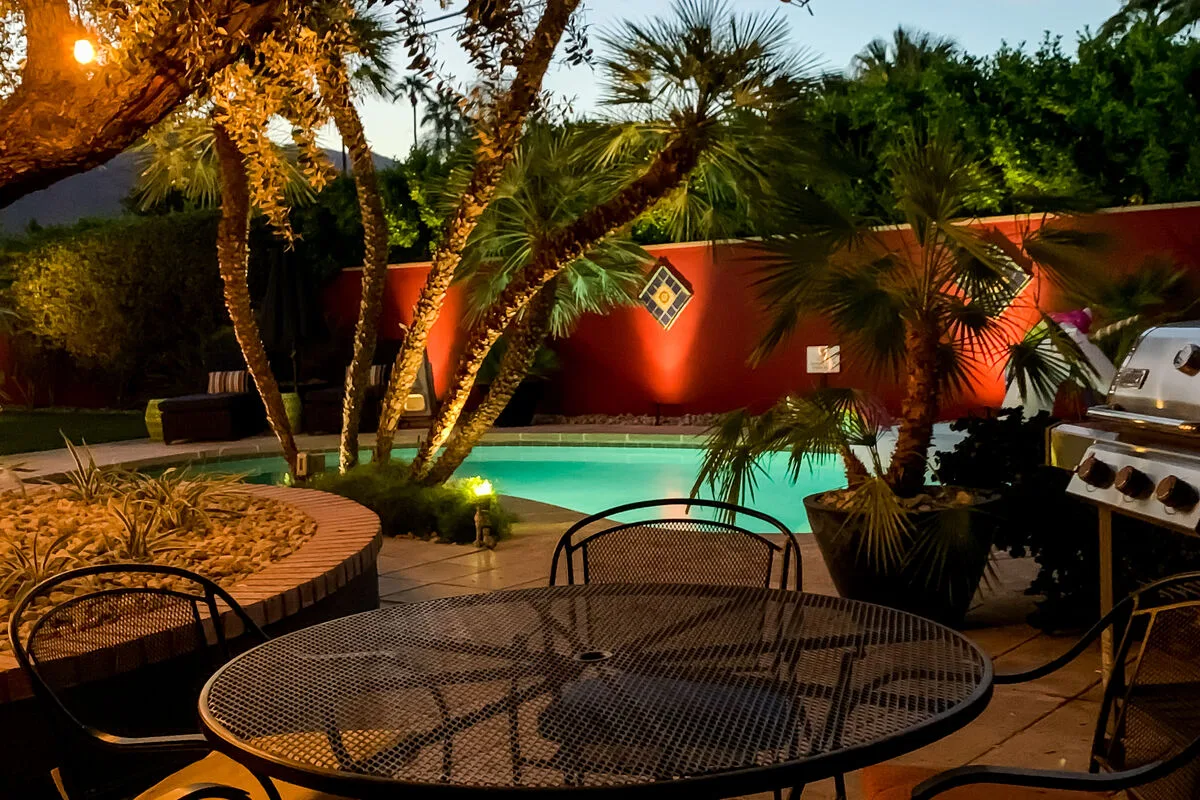 Oliver's Oasis - 2446