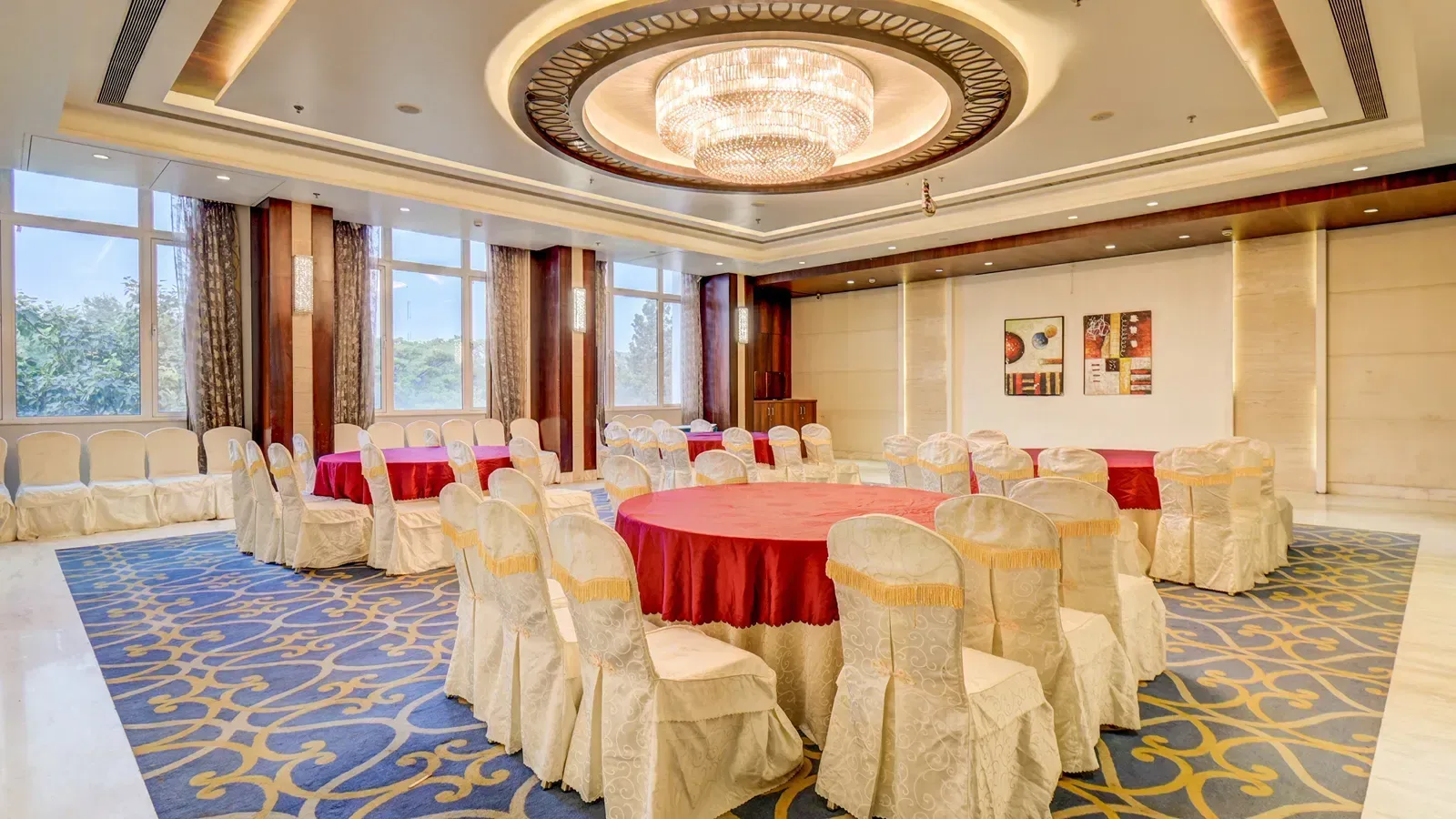 Interior del salón de banquetes