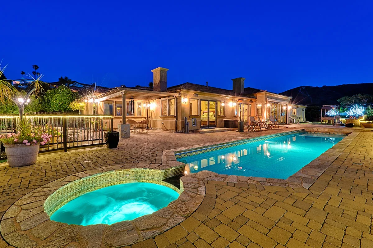 Jewel Above La Jolla Shores