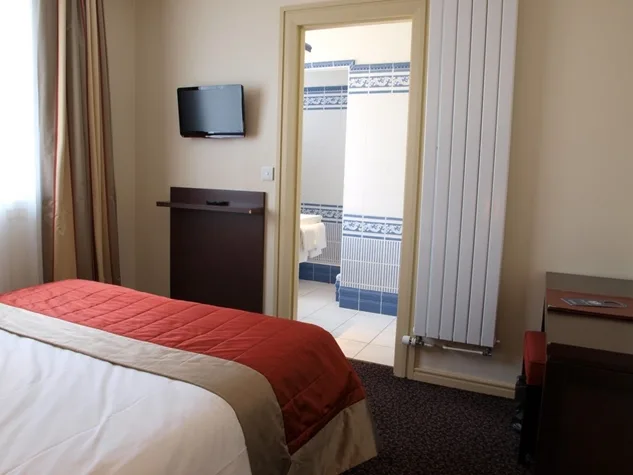 Standard double room