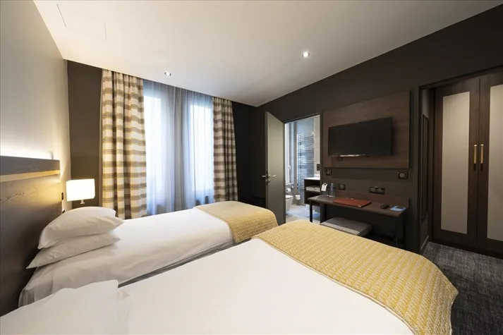 Economy twin room