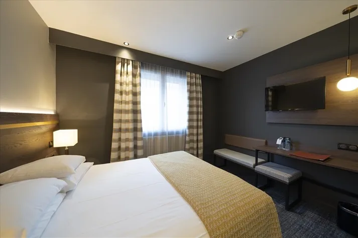 Economy double room