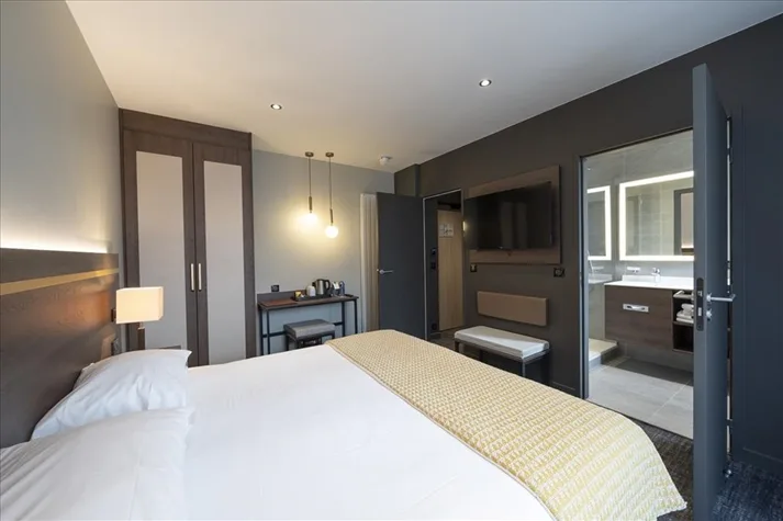 Superior double room