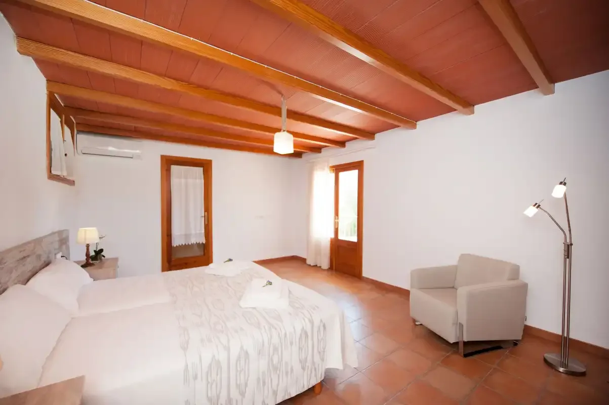 Holiday rentals in Woodhouse, Ariany