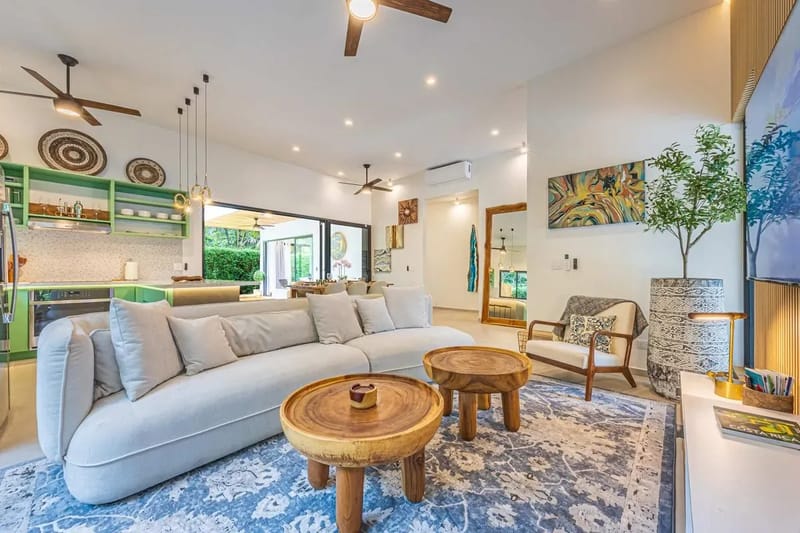 Stylish 3BR Villa w/ Stunning Terrace Views