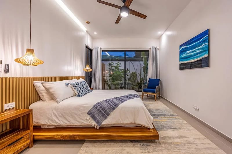 Stylish 3BR Villa w/ Stunning Terrace Views