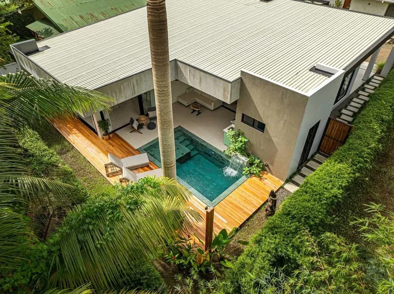 Stylish 3BR Villa w/ Stunning Terrace Views