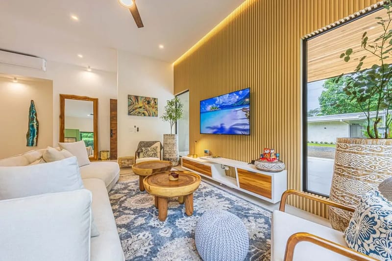 Stylish 3BR Villa w/ Stunning Terrace Views
