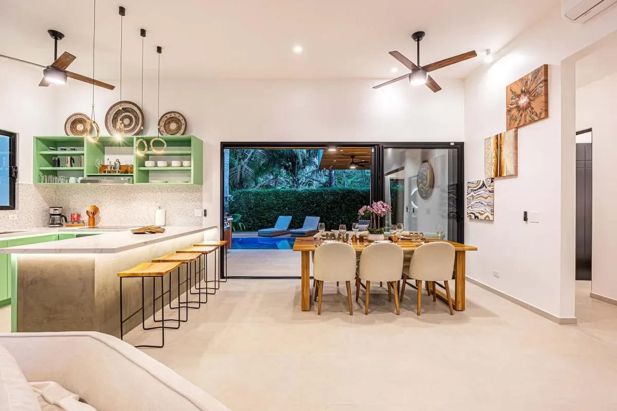 Stylish 3BR Villa w/ Stunning Terrace Views
