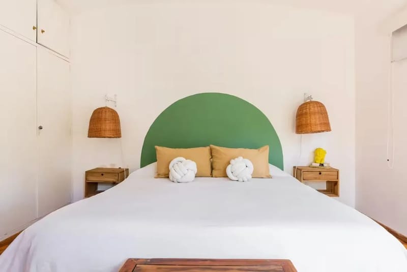 Large 4BR House w/ Private Garden in Mendoza