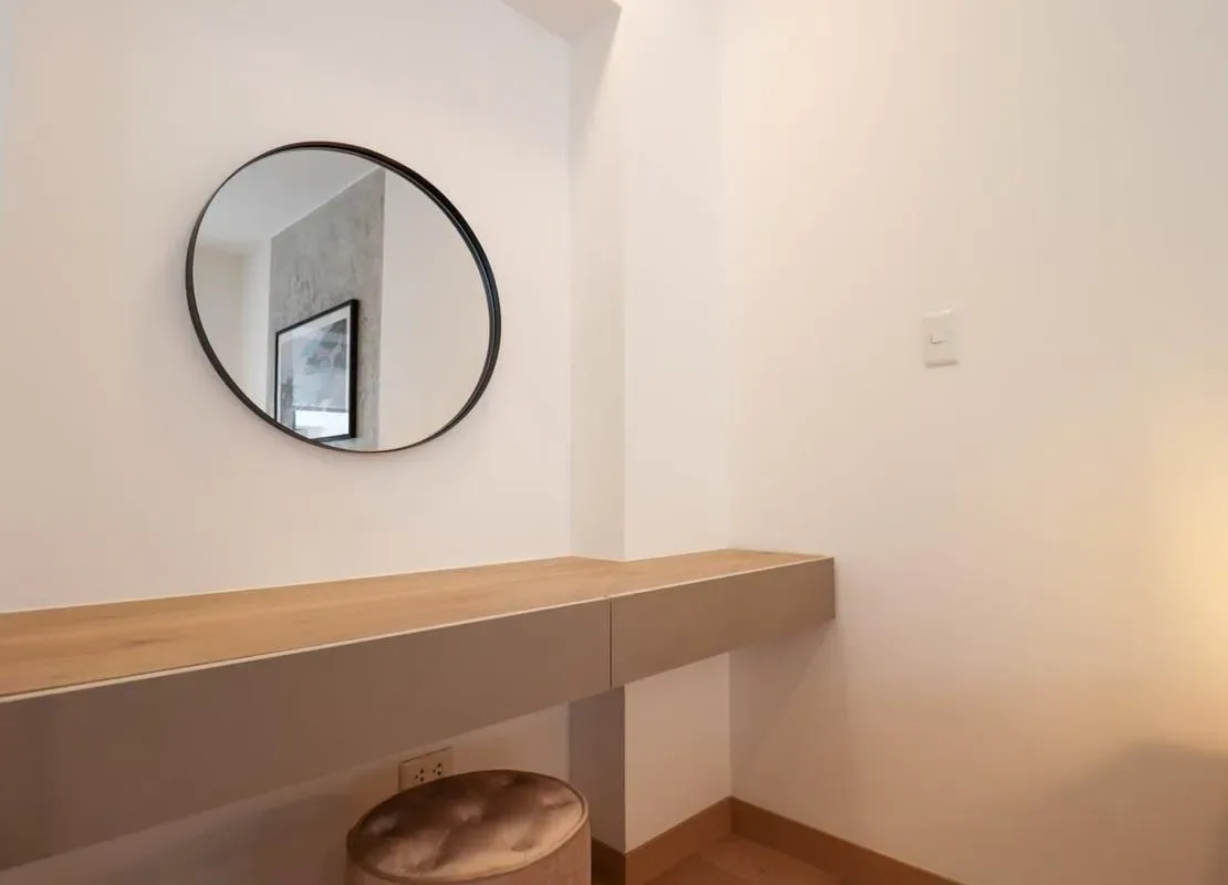 Executive 1BR Duplex in Miraflores