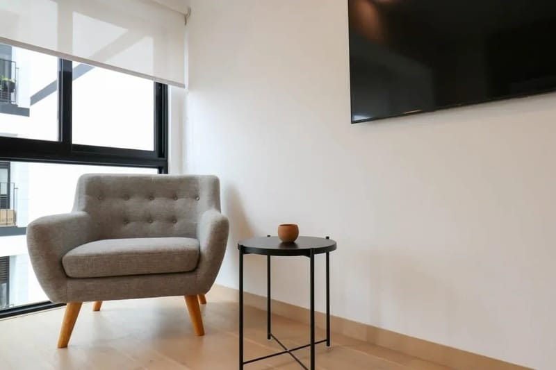 Executive 1BR Duplex in Miraflores