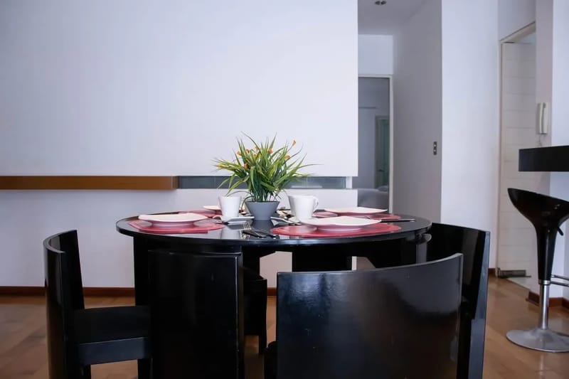 Engaging 2BR w/ balcony in Exclusive Miraflores