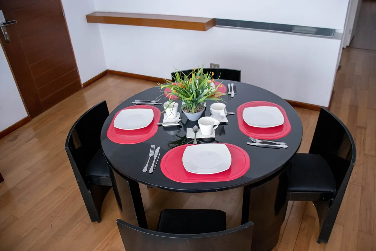 Engaging 2BR w/ balcony in Exclusive Miraflores