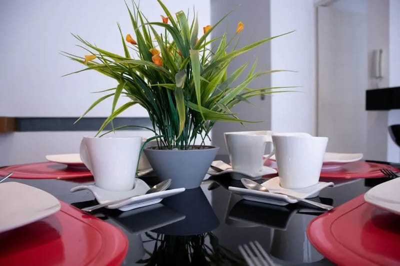 Engaging 2BR w/ balcony in Exclusive Miraflores