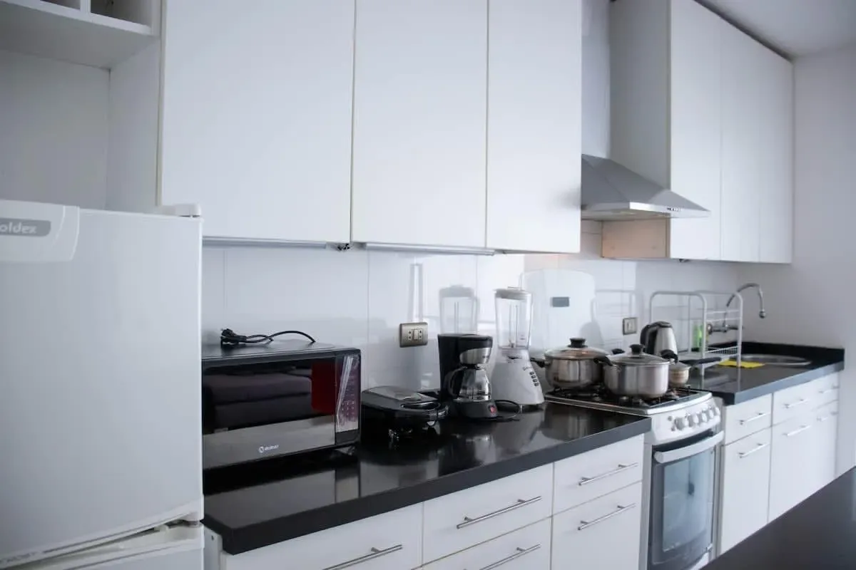 Engaging 2BR w/ balcony in Exclusive Miraflores