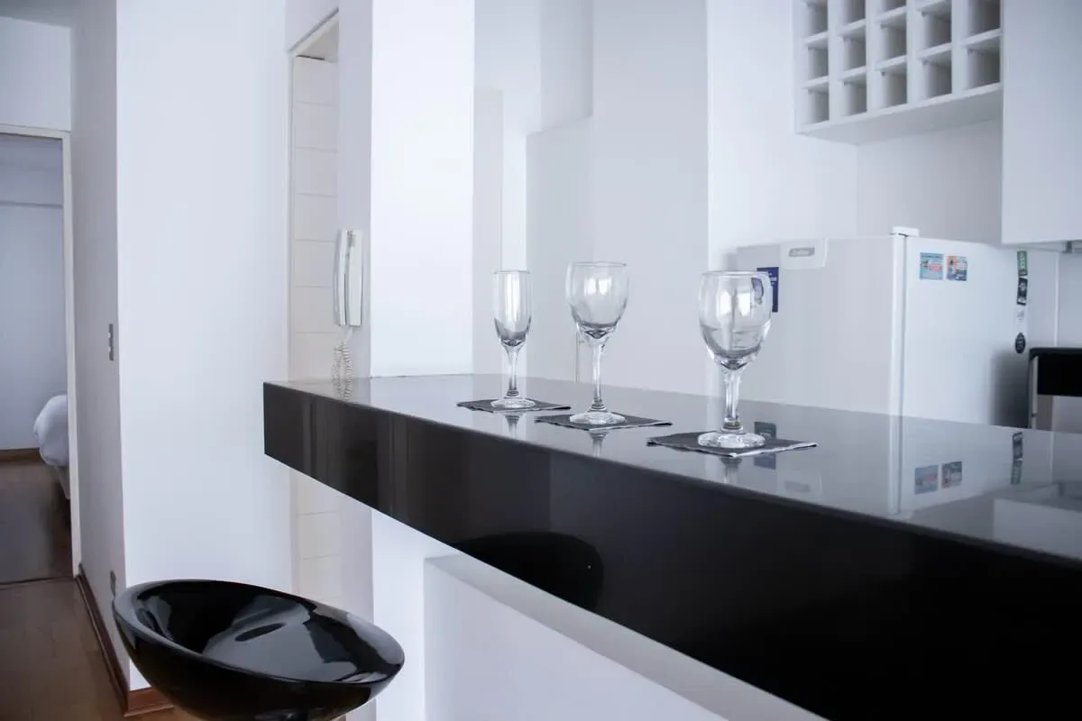 Engaging 2BR w/ balcony in Exclusive Miraflores