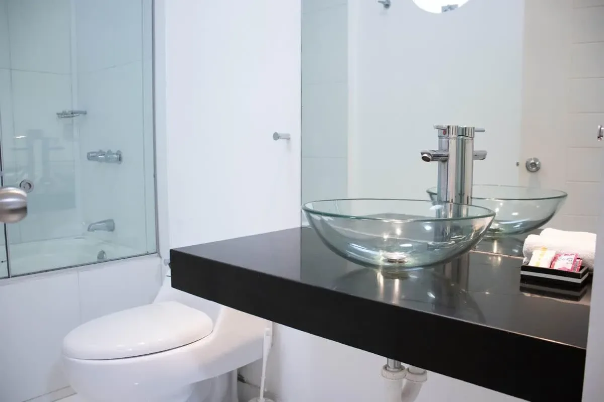 Engaging 2BR w/ balcony in Exclusive Miraflores