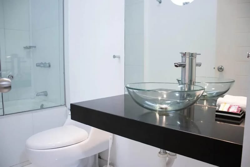 Engaging 2BR w/ balcony in Exclusive Miraflores