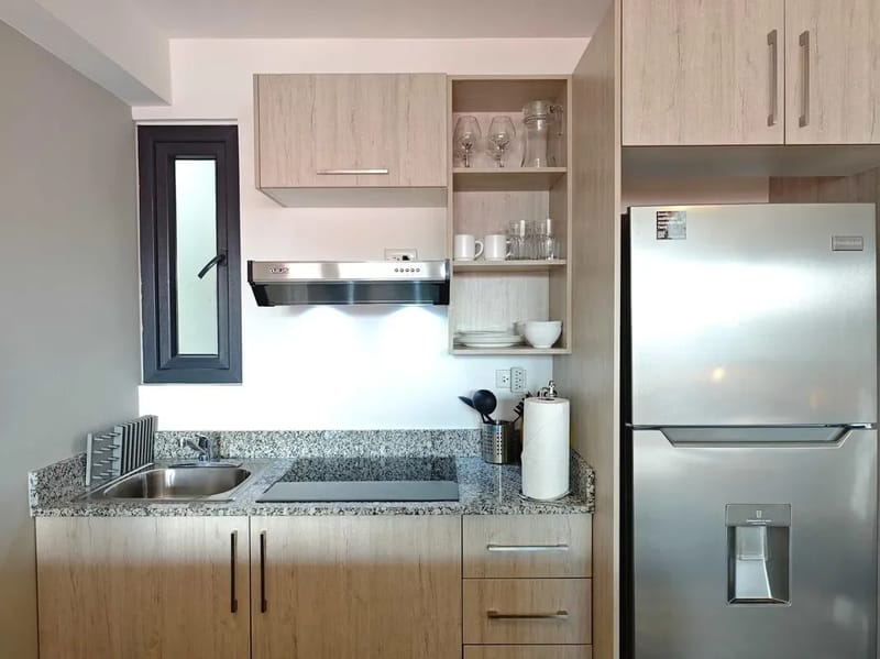 Bright Loft in Santa Ana w/ AC