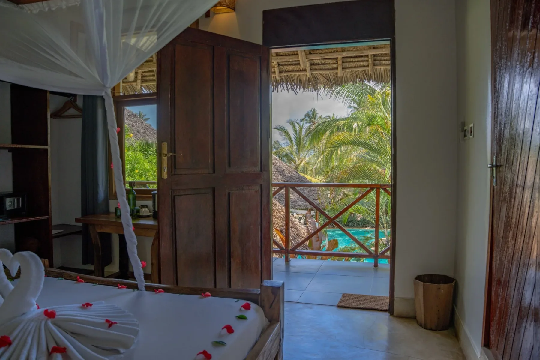 Habitación estándar con vista a la piscina