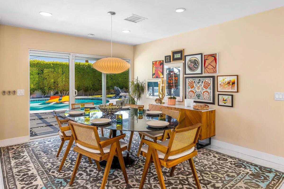 Eclectic Vibe