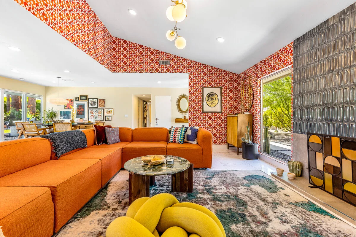 Eclectic Vibe