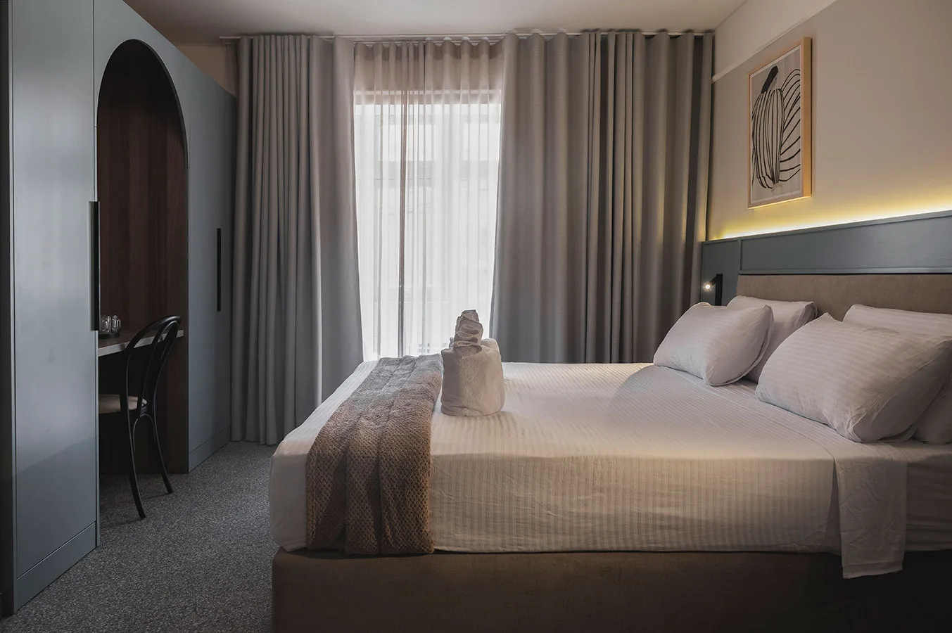 Deluxe double or twin room