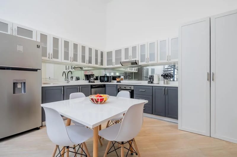 Upscale 2BR in Casco Antiguo w/ View