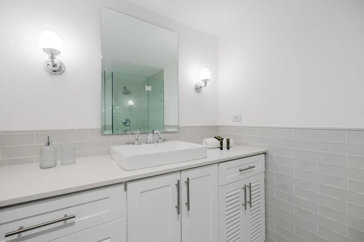 Upscale 2BR in Casco Antiguo w/ View