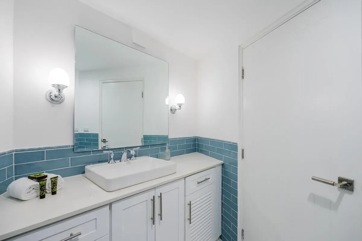 Upscale 2BR in Casco Antiguo w/ View