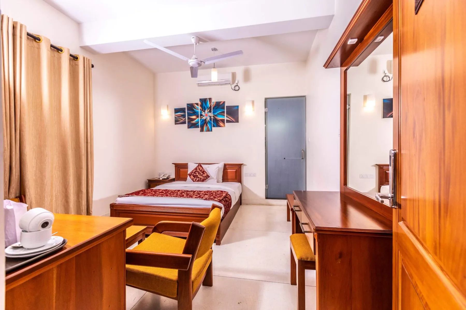 Hotel Cassendra