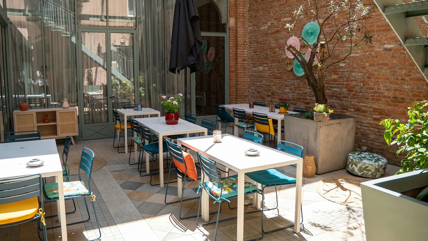 Patio del hotel