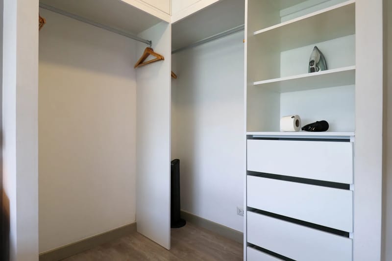 Comfy 2BR w/ Park View in Miraflores