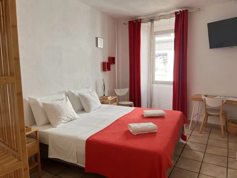 Red Room.