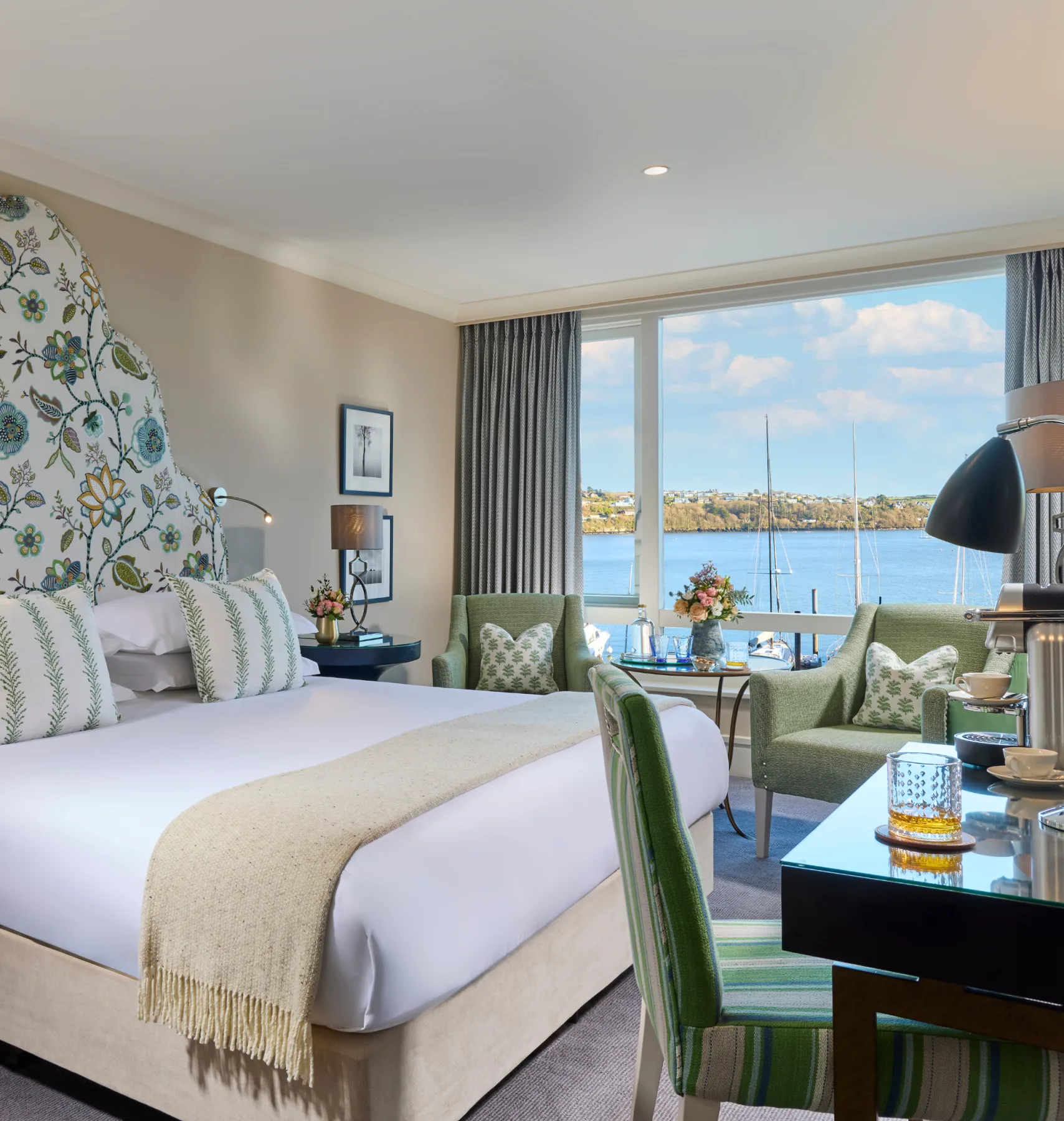 Harbour-view room