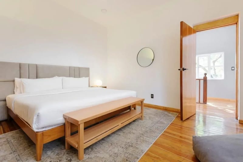 Enchanting 3BR Two Story House in Roma Norte