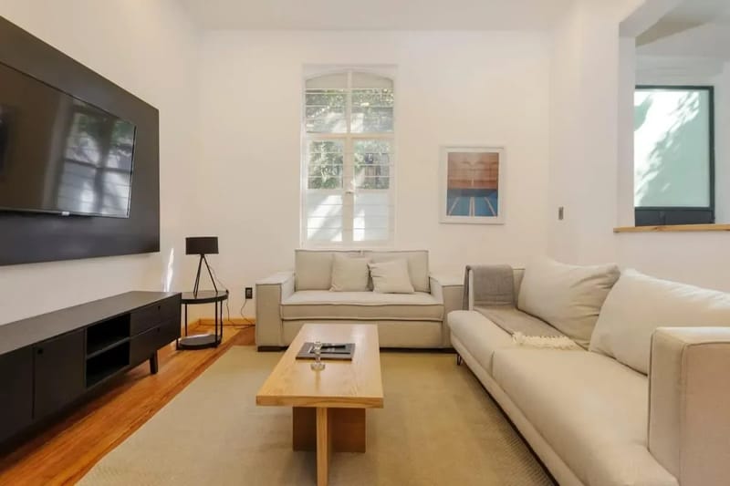 Enchanting 3BR Two Story House in Roma Norte