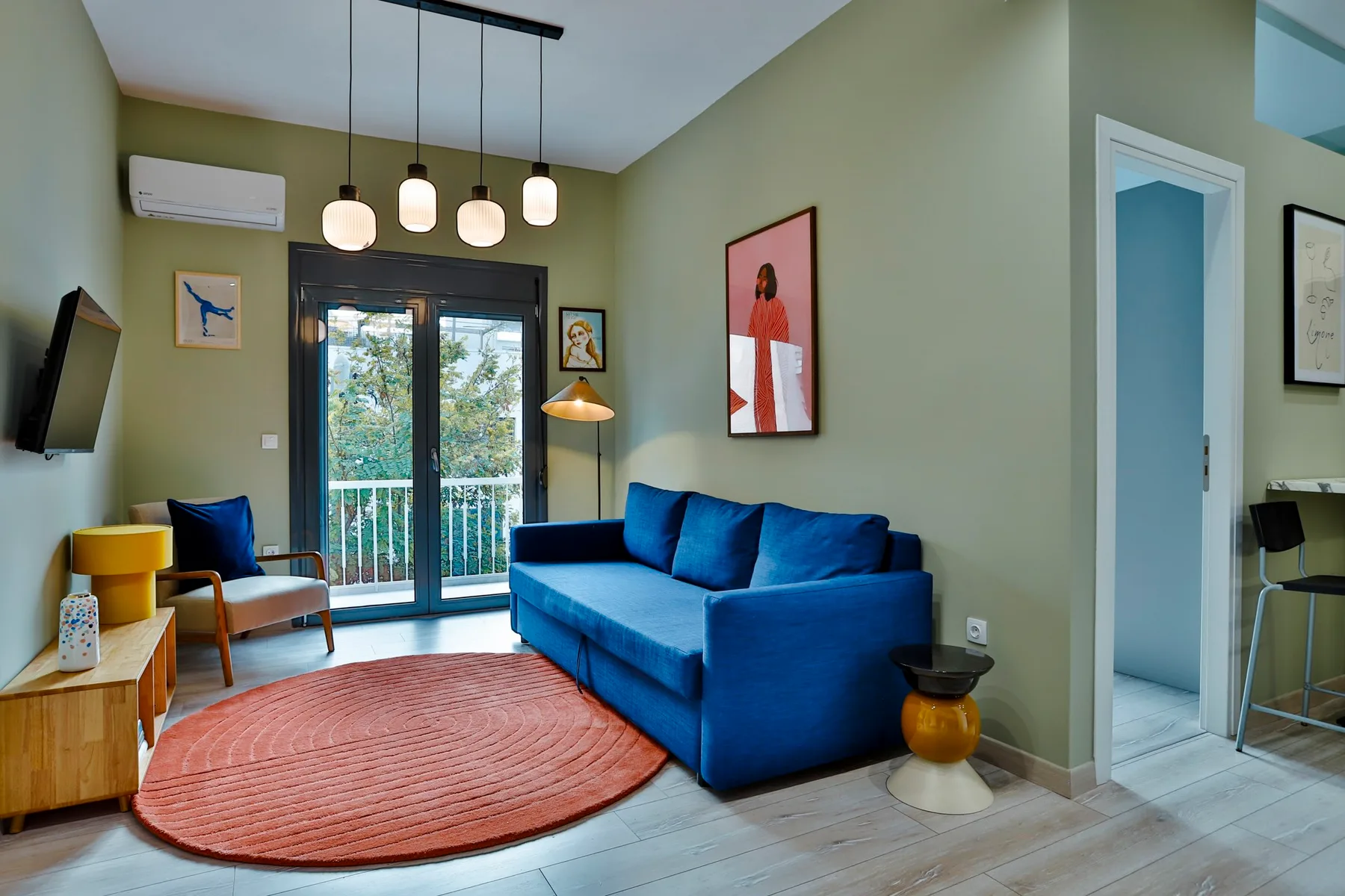 Apartamento moderno de 2 dormitorios • Detrás de Athens Tower
