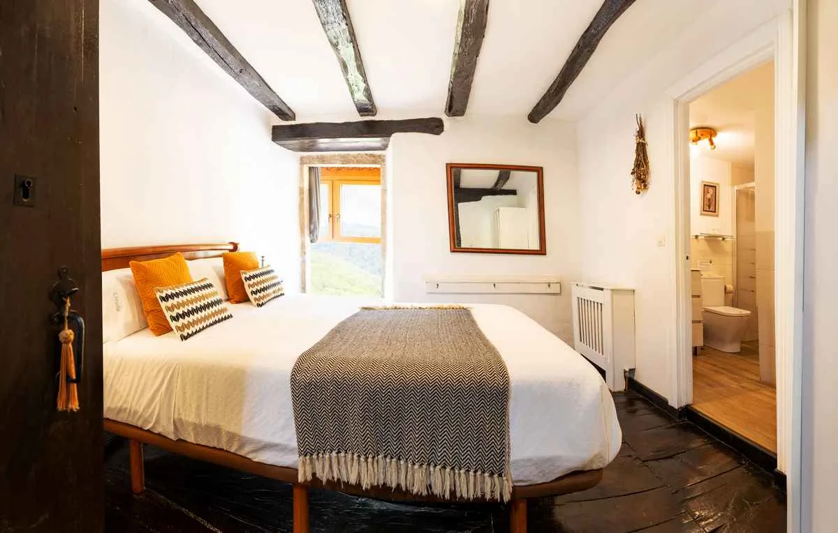 Arlux room