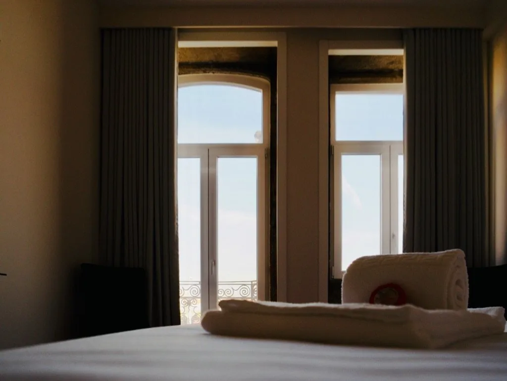 Enseada room detail
