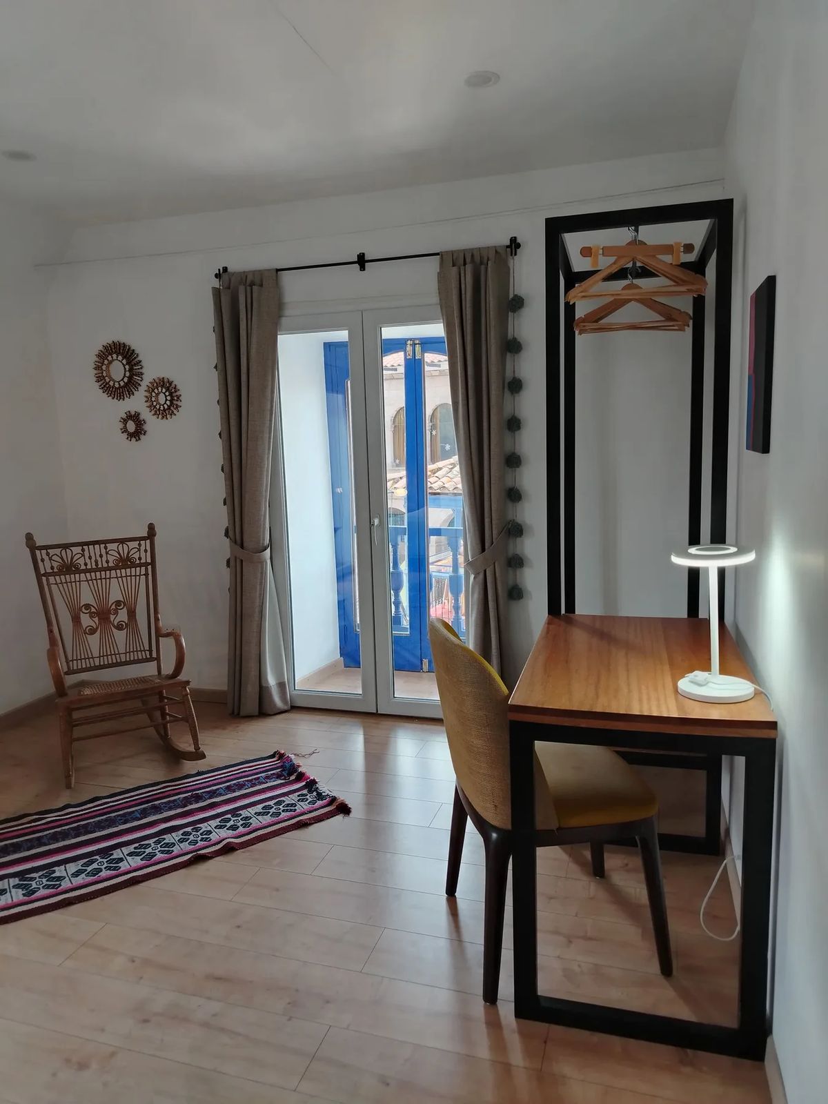 Modern 1BR in Plaza de Armas w/ Balcony