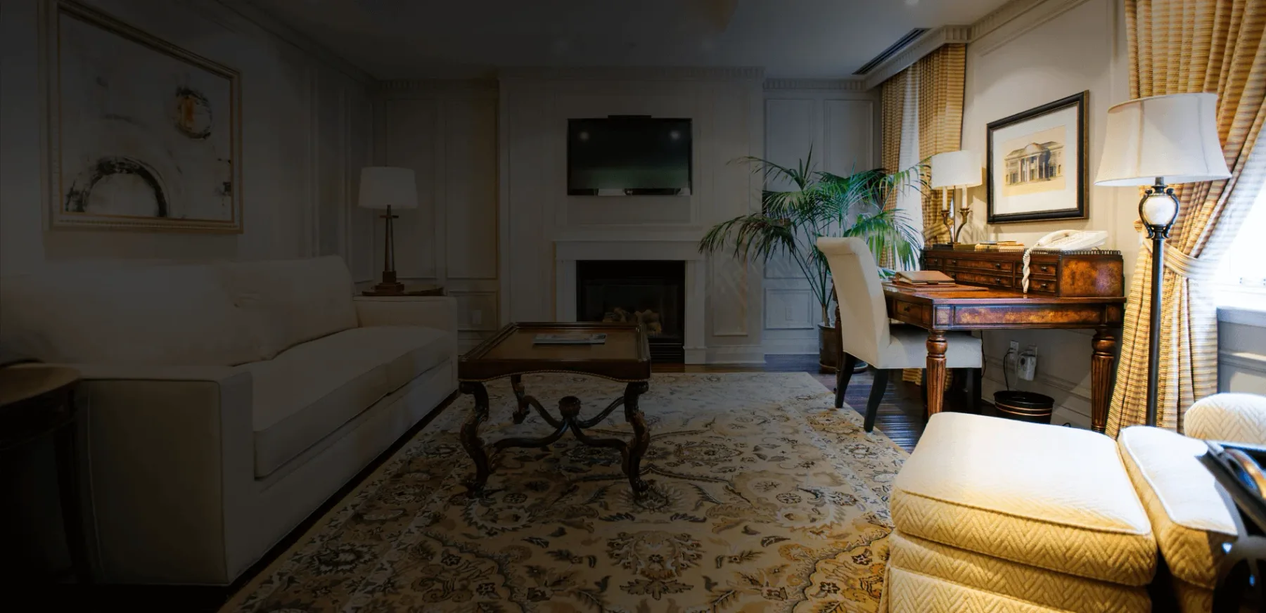 Windsor Arms Hotel