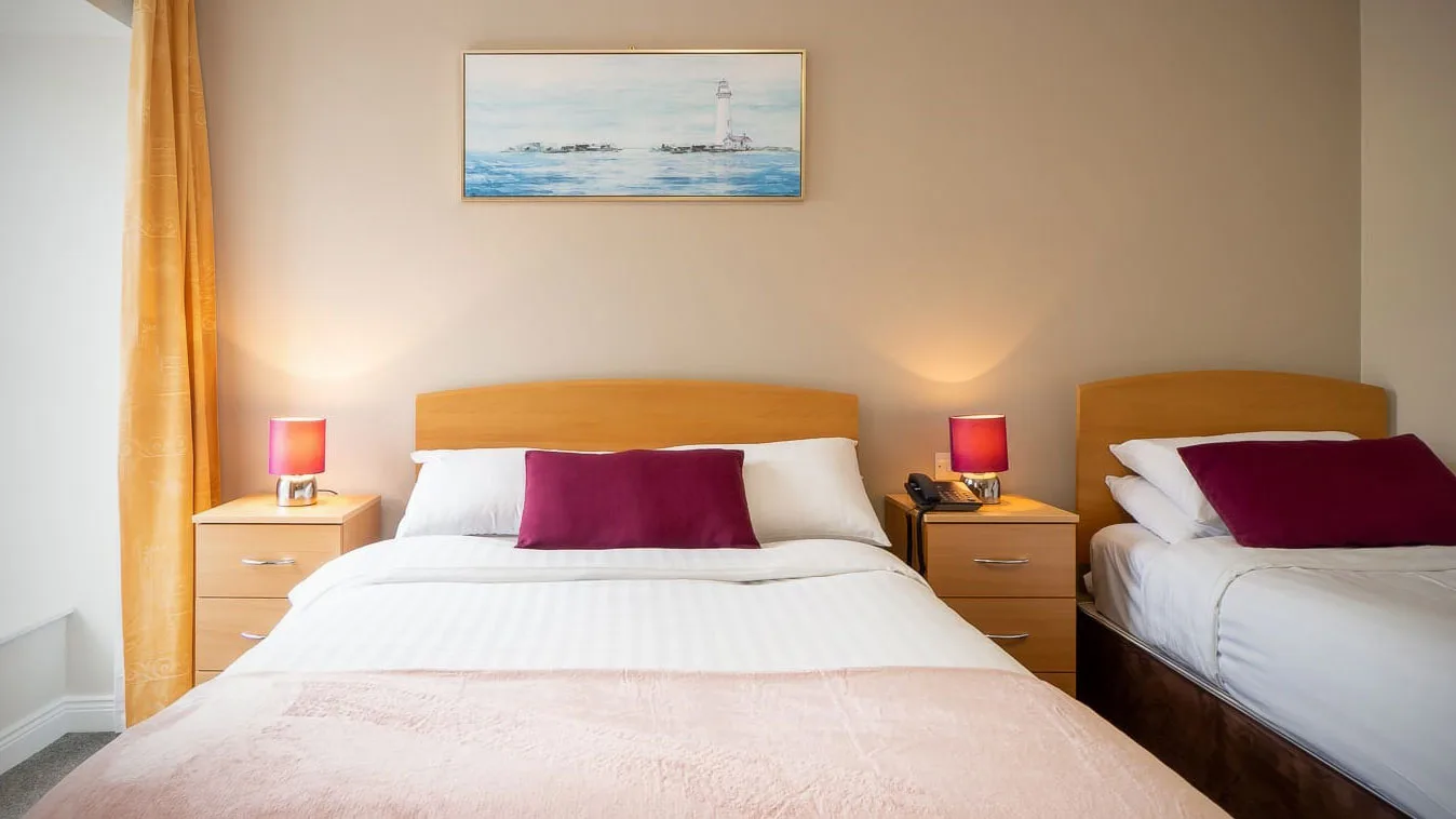 Triple room