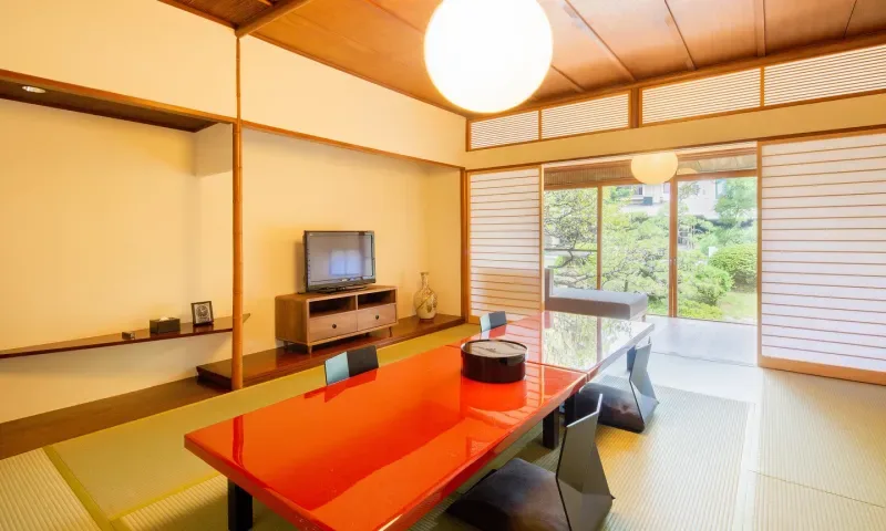 Japanese-style room