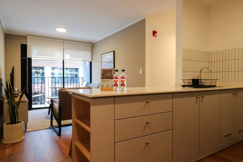 Design-Forward 2BR w/ Balcony in Miraflores