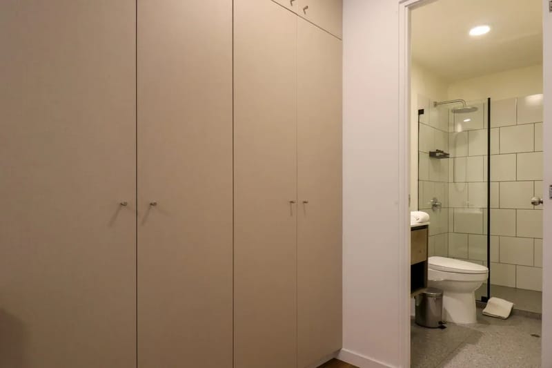 Design-Forward 2BR w/ Balcony in Miraflores