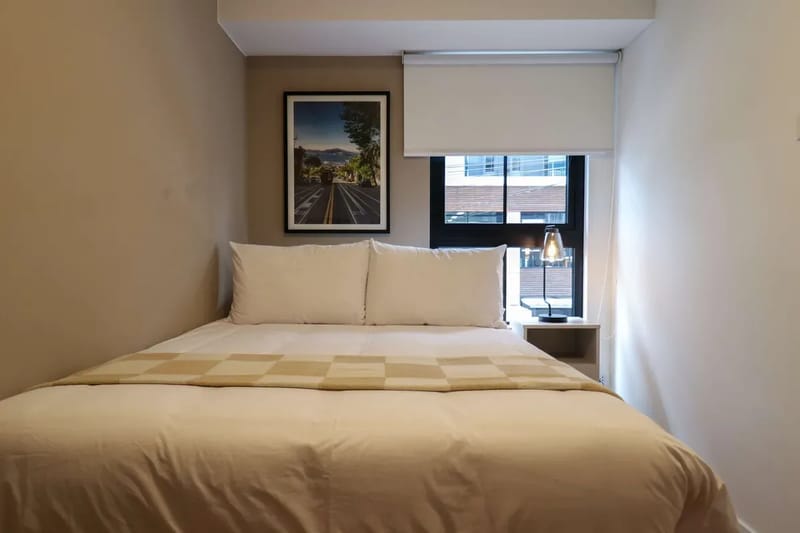 Design-Forward 2BR w/ Balcony in Miraflores